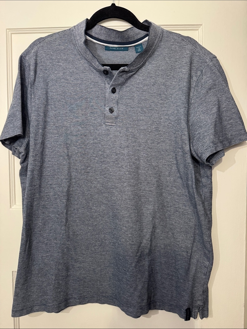 Perry Ellis Heathered Blue Short-Sleeve Henley Polo
